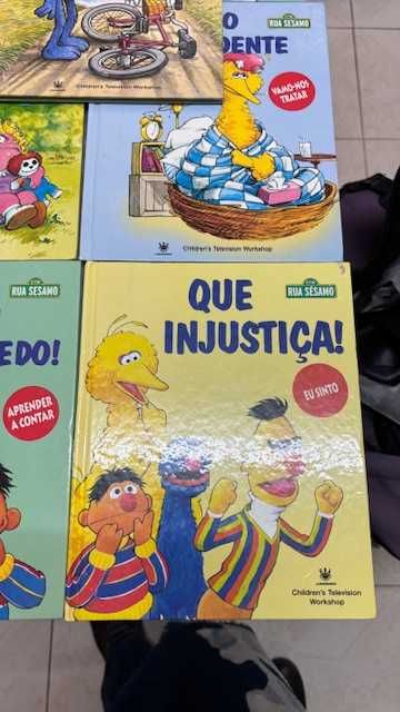 Livros infantis Rua Sésamo