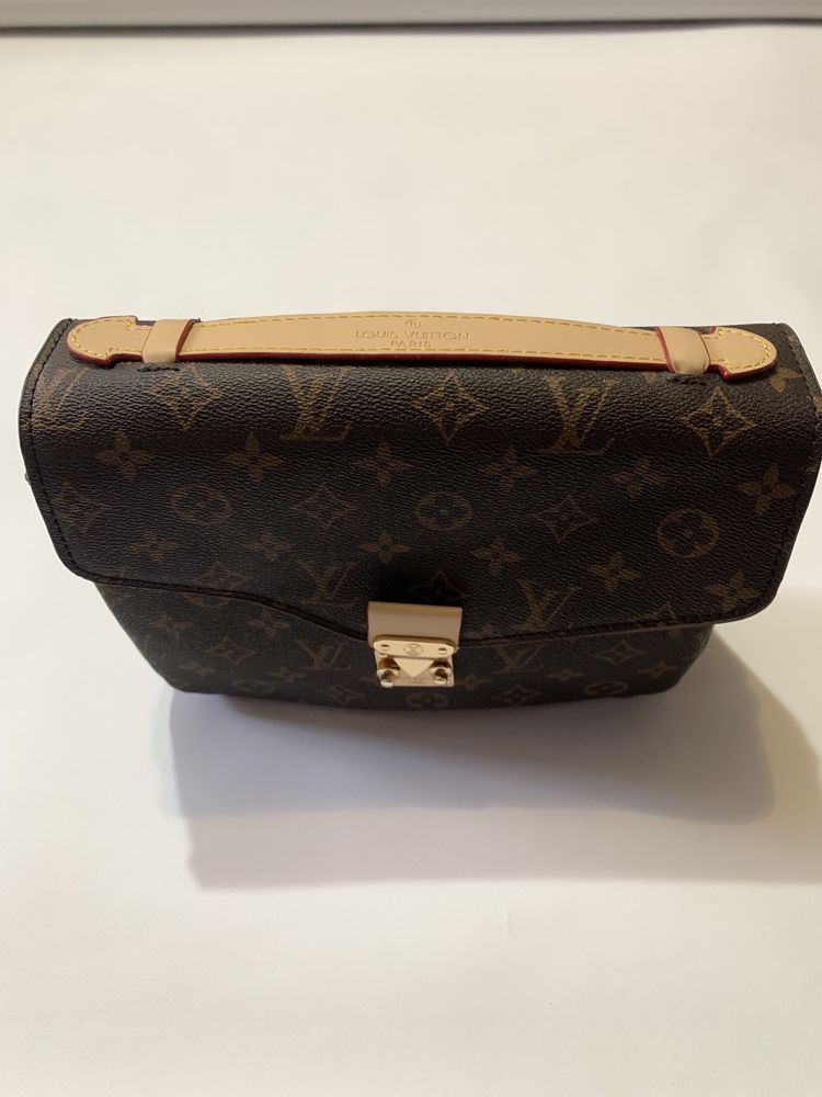 Сумка Louis Vuitton