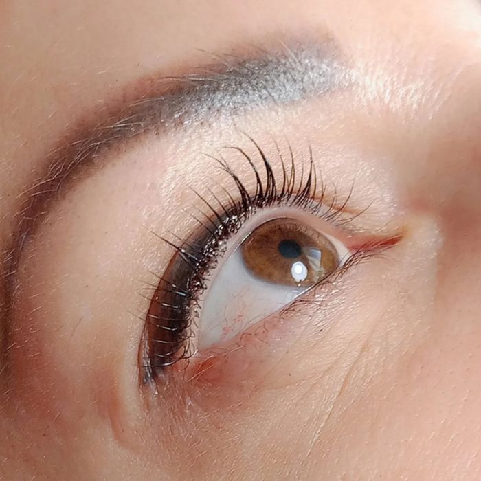 Ламинирование ресниц. Оформление бровей, покраска. Бабурка