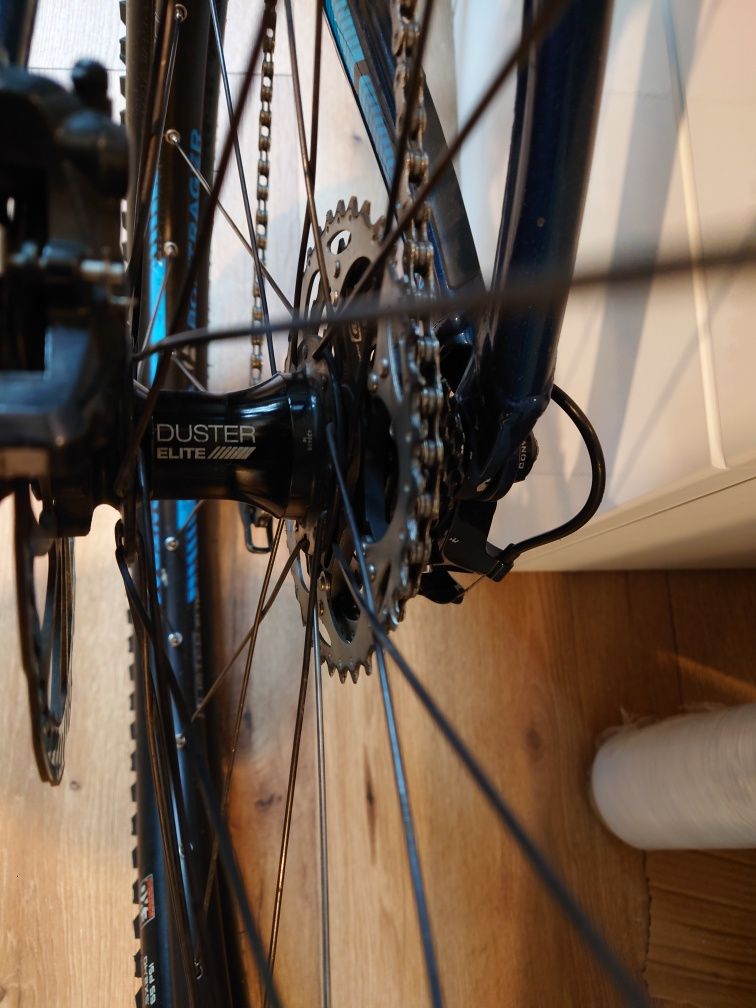 Trek slash 7 2015 rama S/M, bardzo dobry stan, mało używany.