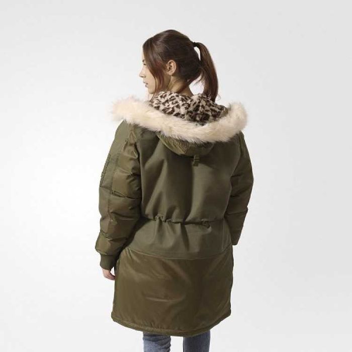 Жіноча парка adidas Long Bomber AY4774