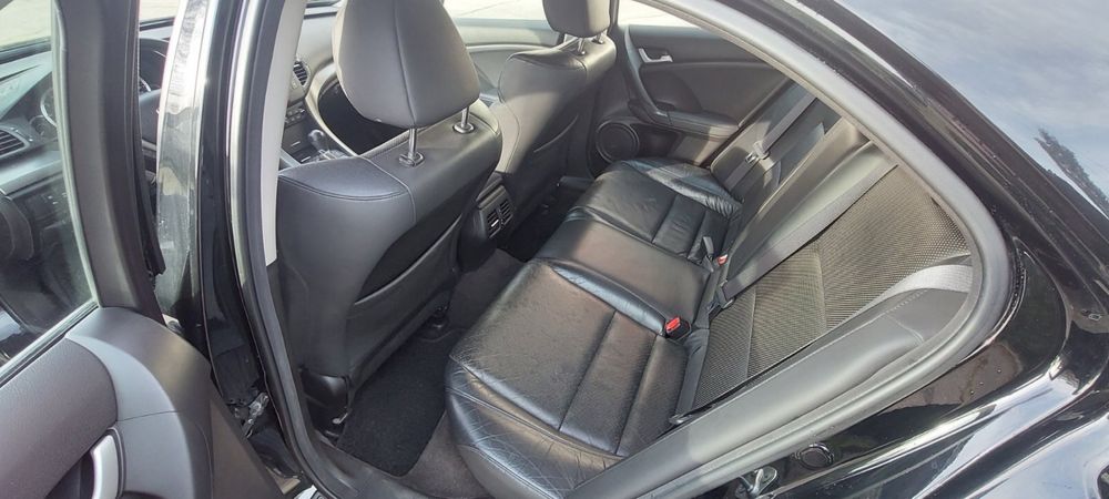 Honda Accord 8 2010 2.2 автомат