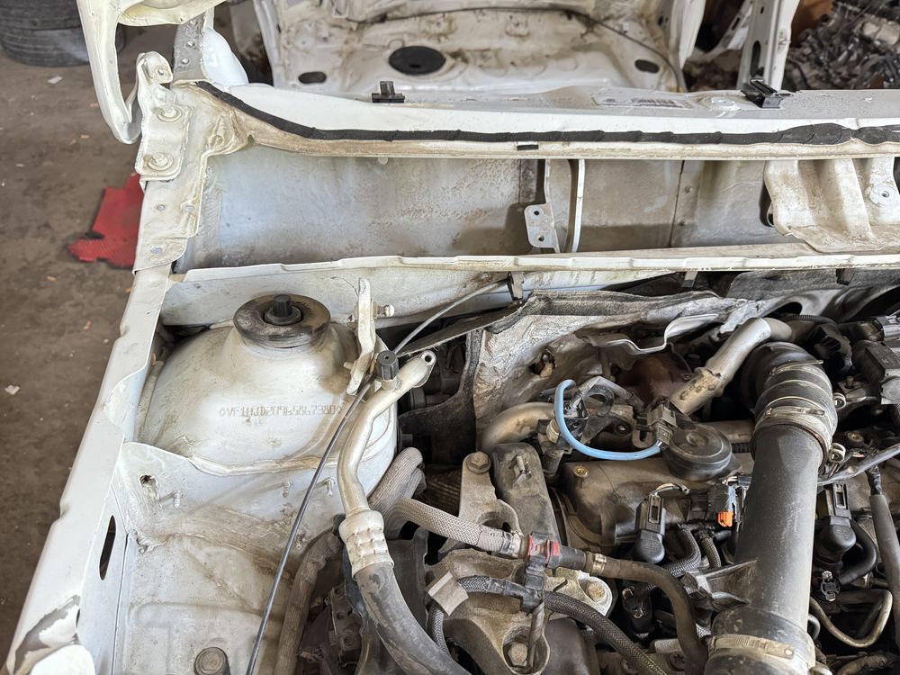Двигун на Renault Duster2 1.5dci з коробкою і з навісним