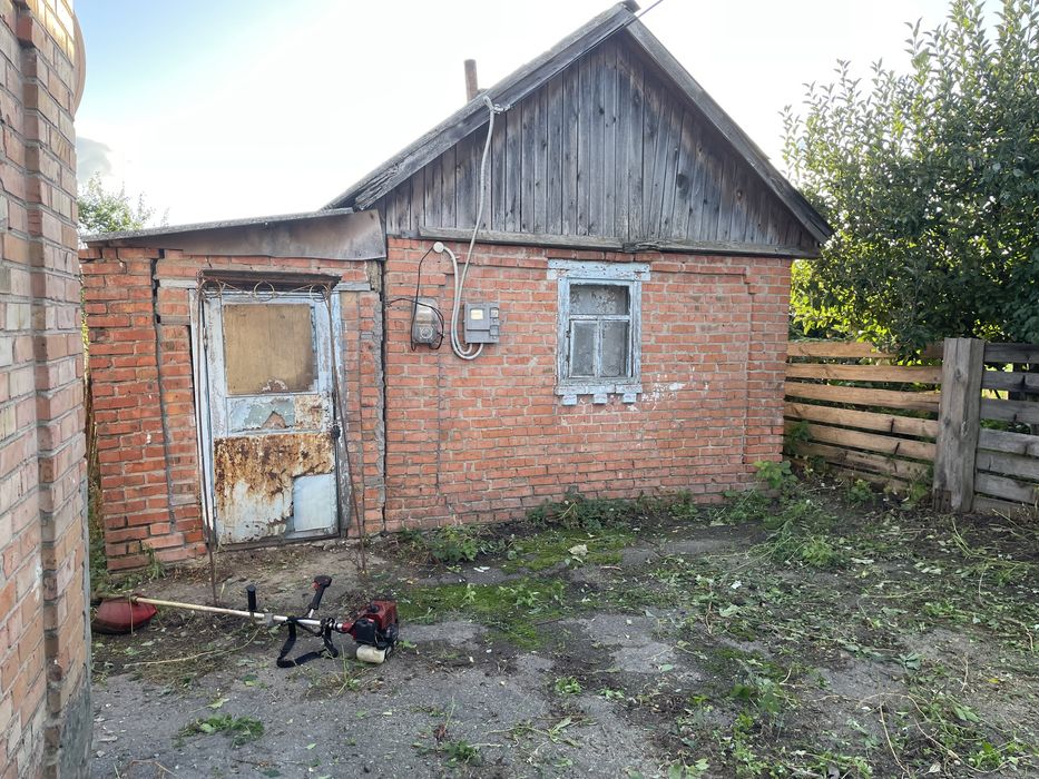 Продається будинок (дача)