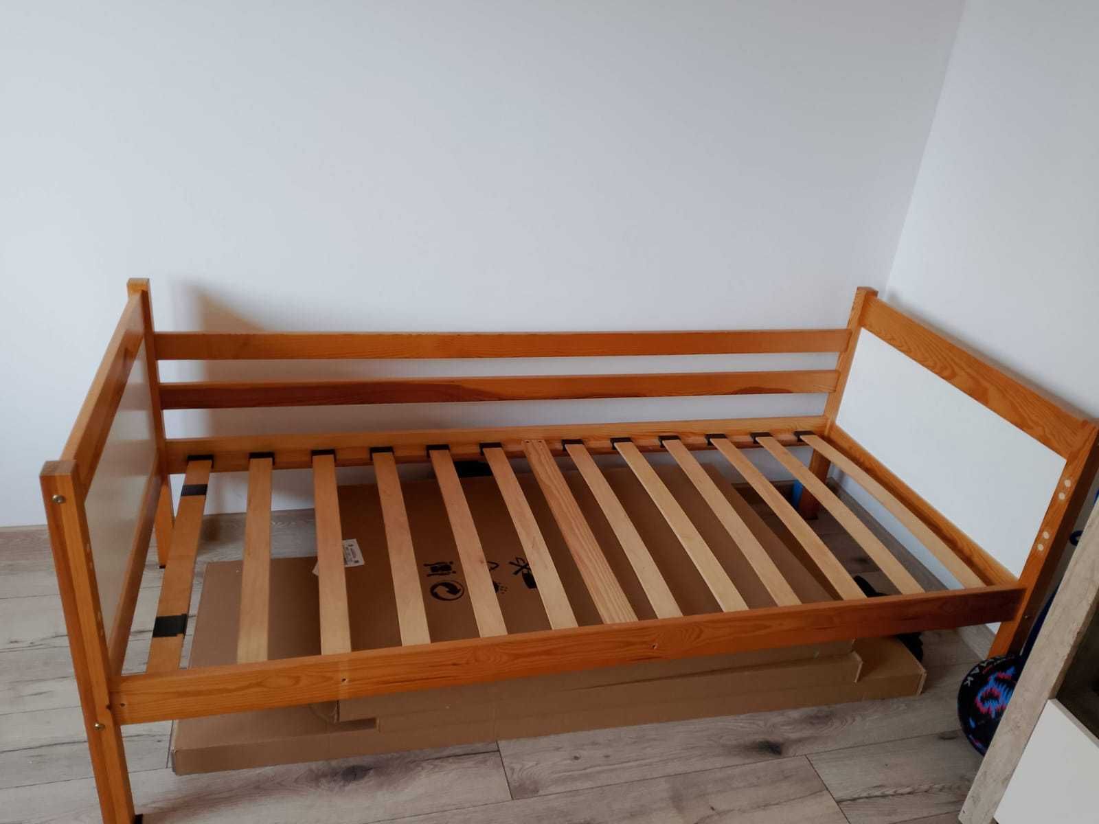 Łóżko piętrowe dla dzieci  drewniane
