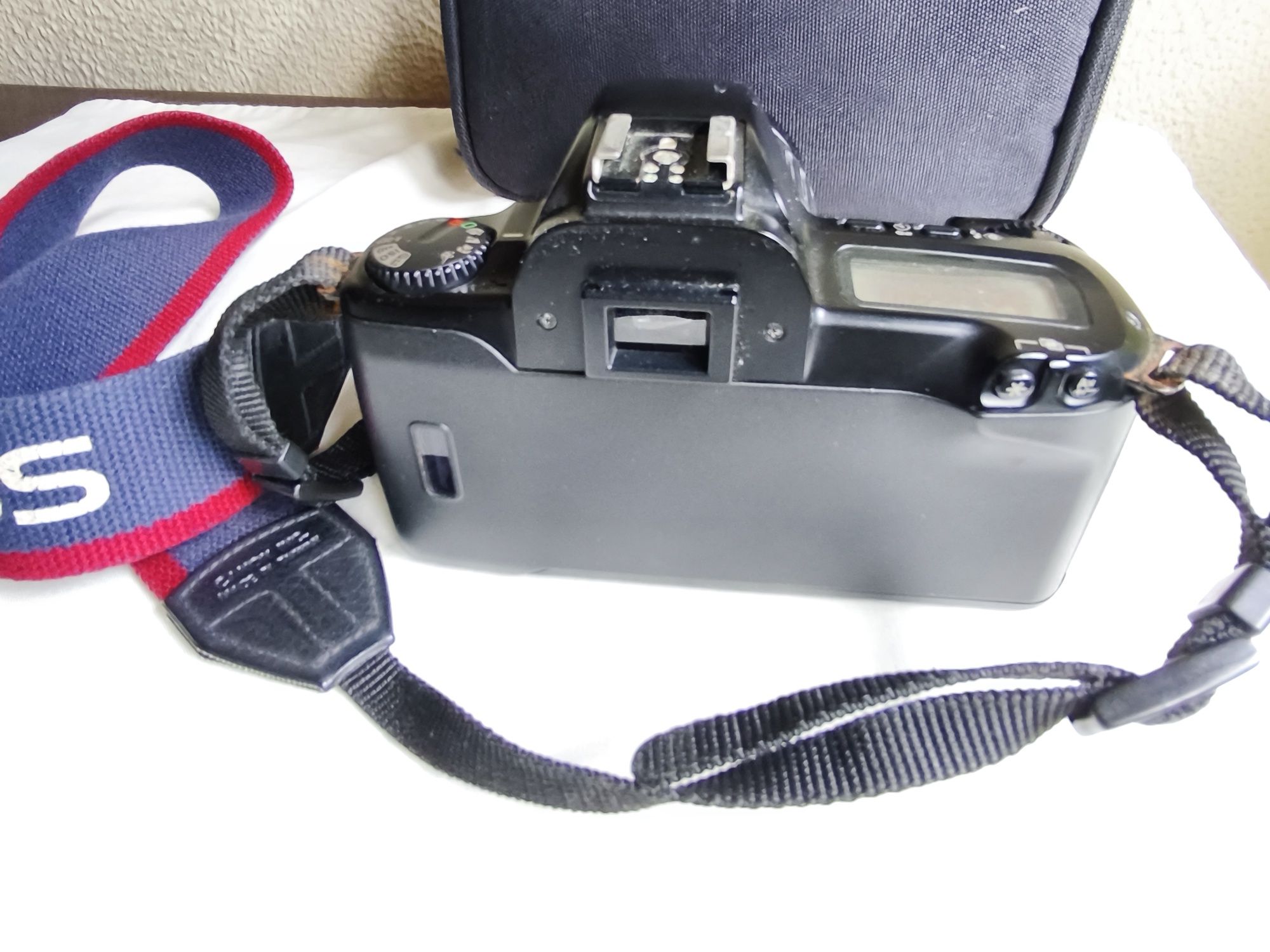 Canon  EOS 500 analógica