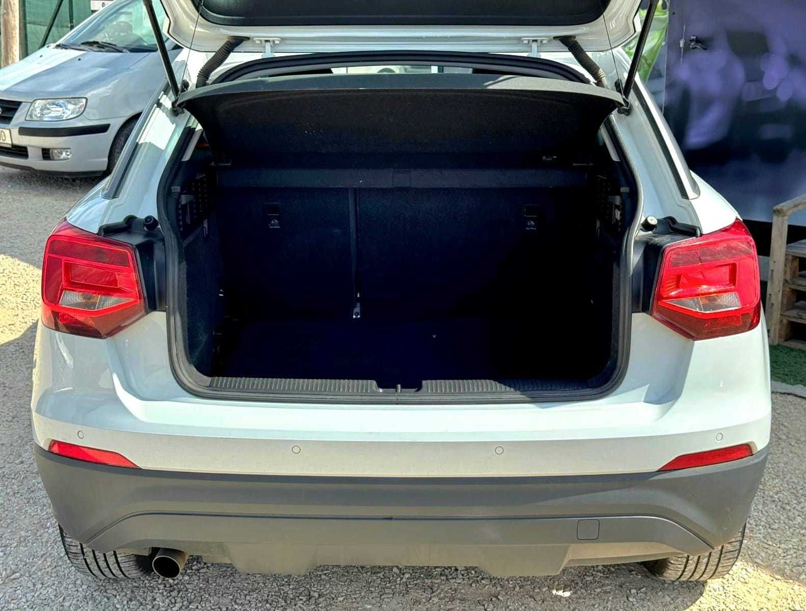 Audi Q2 1.6 TDi- Garantia Incluída