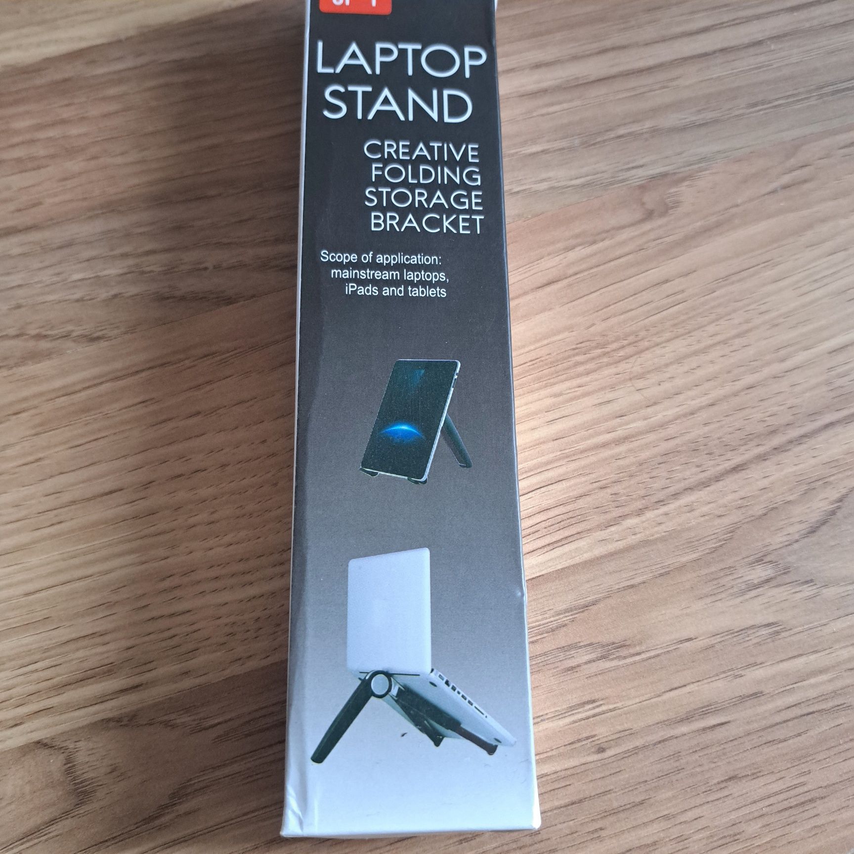 Podstawka pod laptopa, biało-czarna.