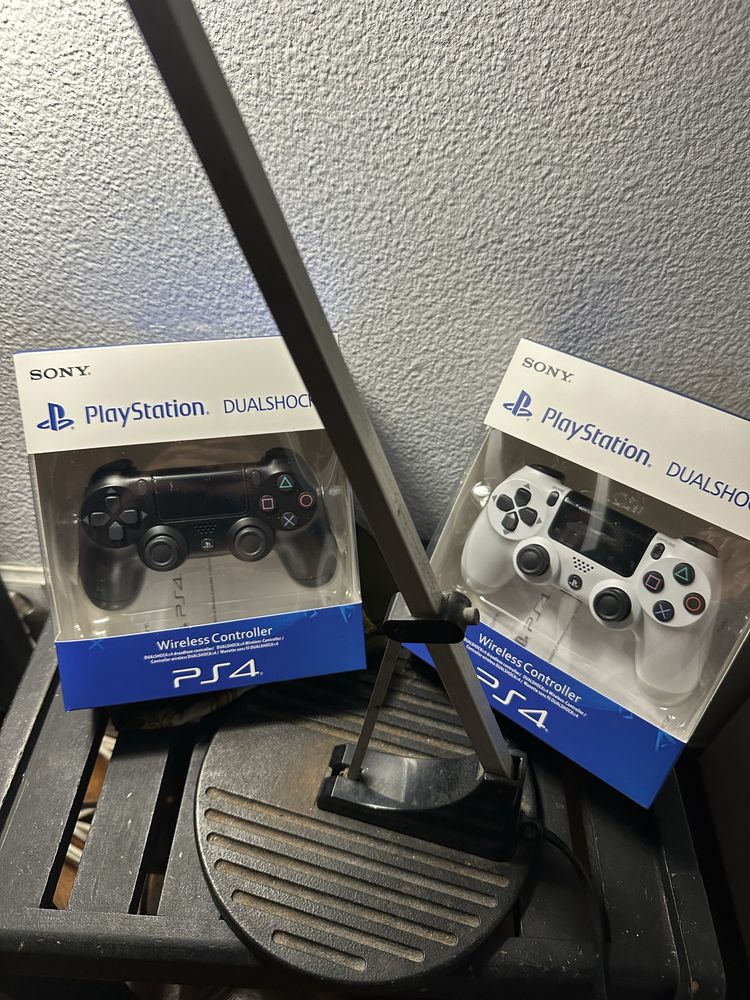 Conjunto 2 Comandos PlayStation 4 - novo