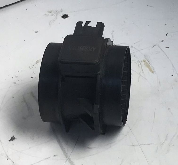 PRZEPŁYWOMIERZ 5WK9647 VDO BMW E83 X3 M54