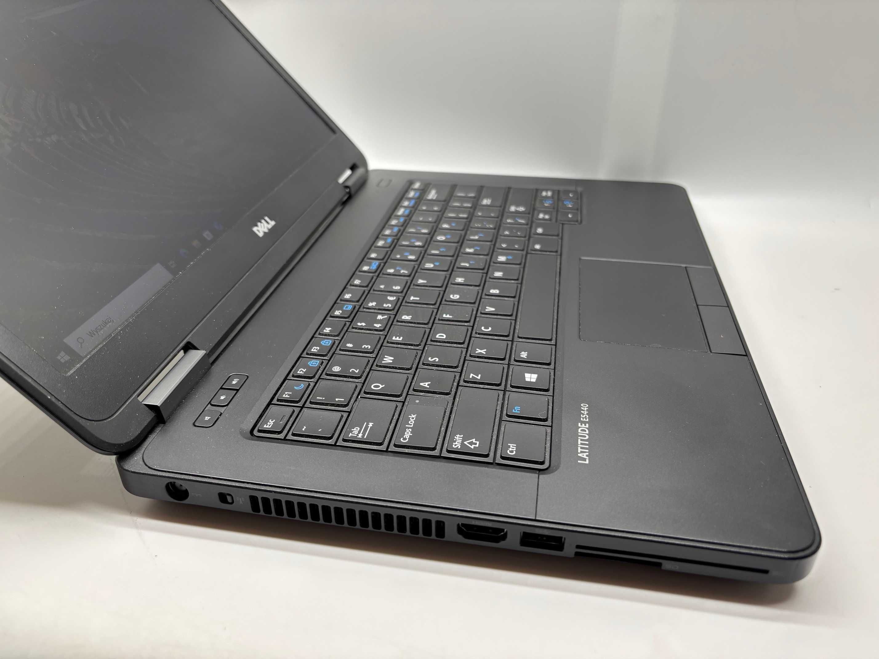 LAPTOP Dell E5440 Intel i5-4310U 8GB 256GB SSD NVIDIA 720M Napęd DVD