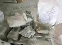 Кам'яна кускова природня  сіль для тварин без хімії
