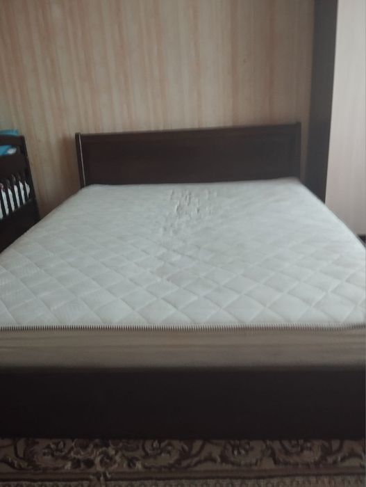 Ліжко двоспальне