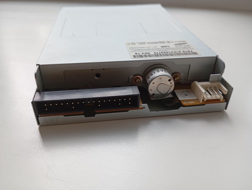 Флопі-дисковод 3.5" (Floppy Drive FDD)