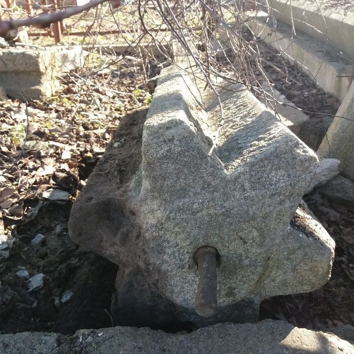 жернова каменная жорна