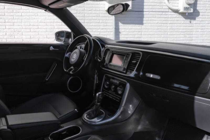 2019 Volkswagen Beetle Convertible