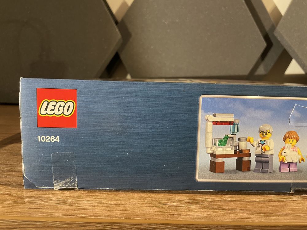 Nowe LEGO 10264 Warsztat na rogu + katalog