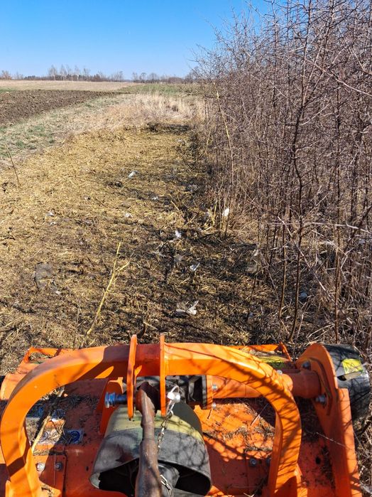 Koszenie Mulczowanie Traw Zarośli Nieużytków Łąk Kosiarką Bijakową