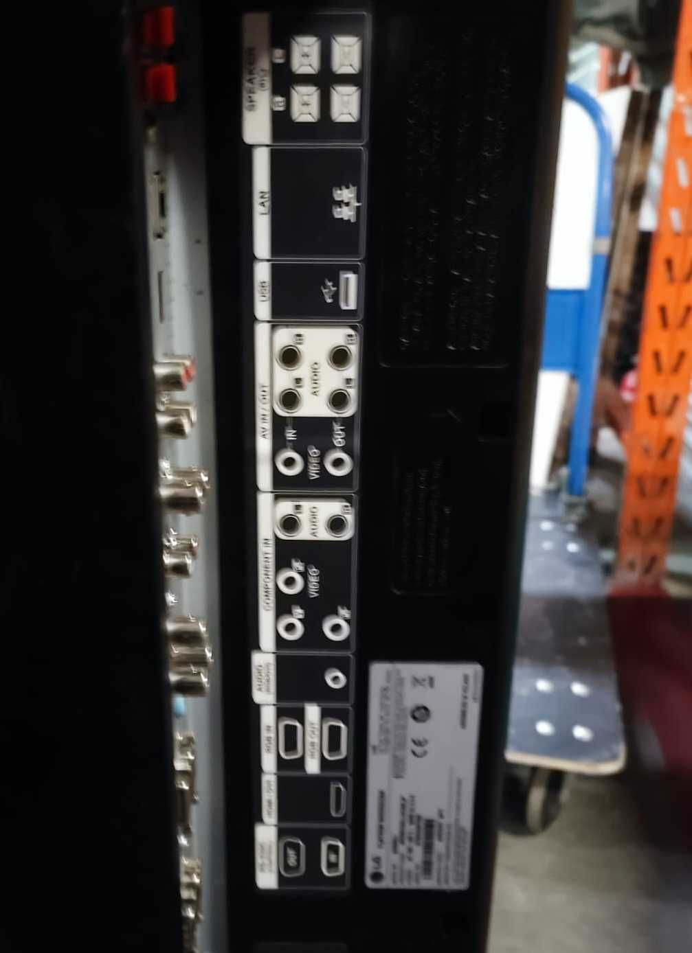 Ekran LG Flatron 42 cale