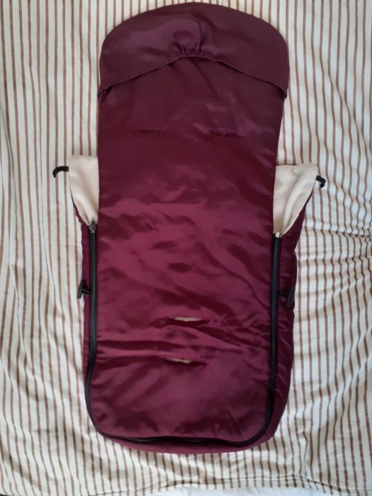 Bordowy śpiworek do wózka śpiwór dziecięcy