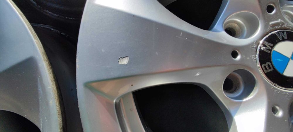 Felgi oryginalne Aluminiowe BMW 5x120  7Jx16  ET31  4-szt