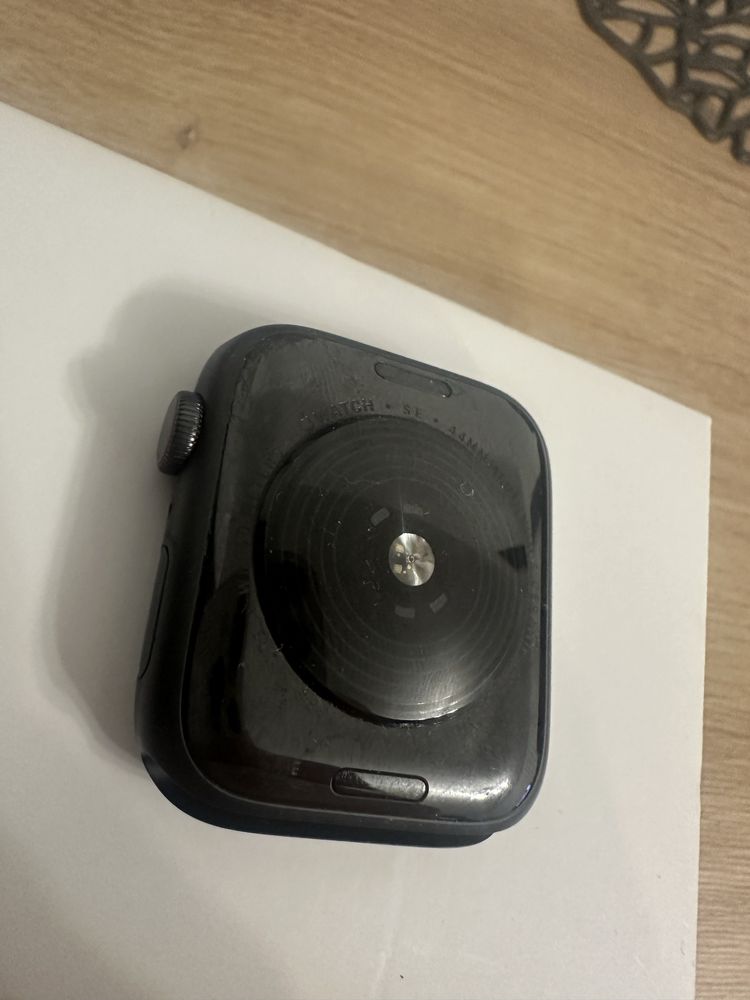 Apple watch SE 44mm sellular