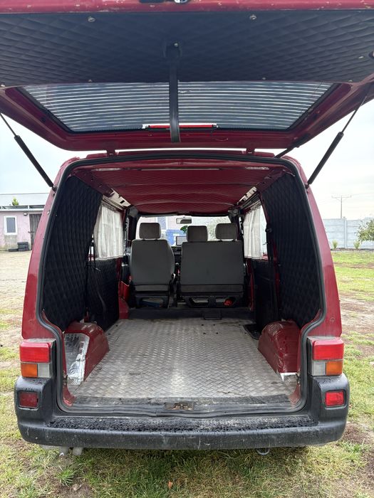 Vw t4 1.9 td  6-cio osobowy