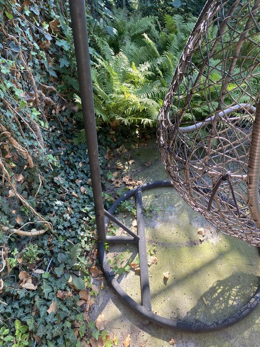 Fotel wiszący ogrodowy - huśtawka, bujak ze stelażem