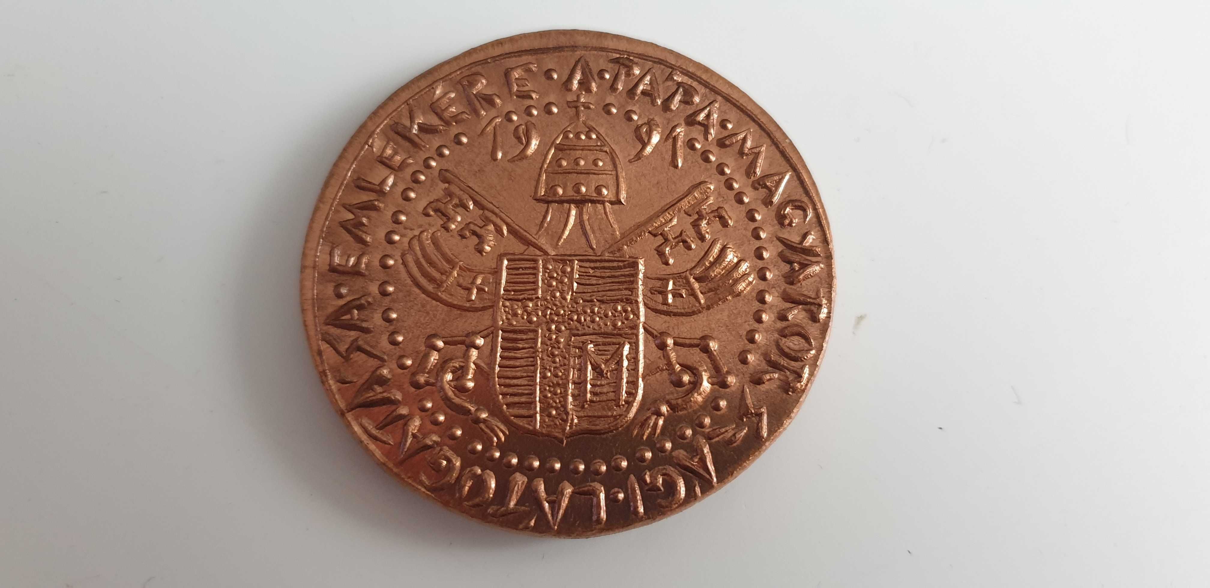 Starocie z Gdyni - Medal z Papieżem do rozpoznania