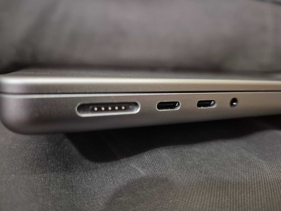 MacBook Pro M1 - 14" - 2021 - 16GB RAM - 1TB SSD