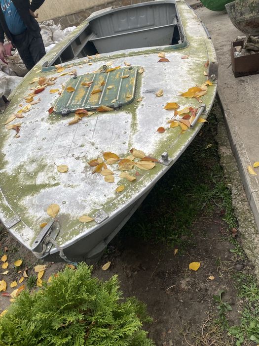 Продам лодку прогресс