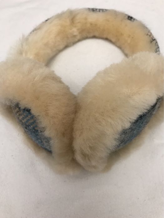 Теплі навушники з натуральної овчини
