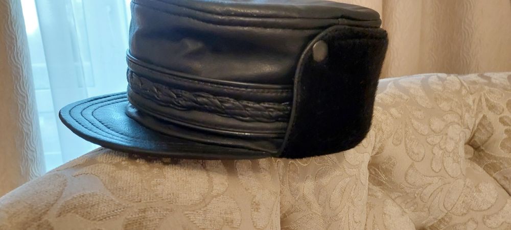 Продам картуз чоловічий, теплий, бу