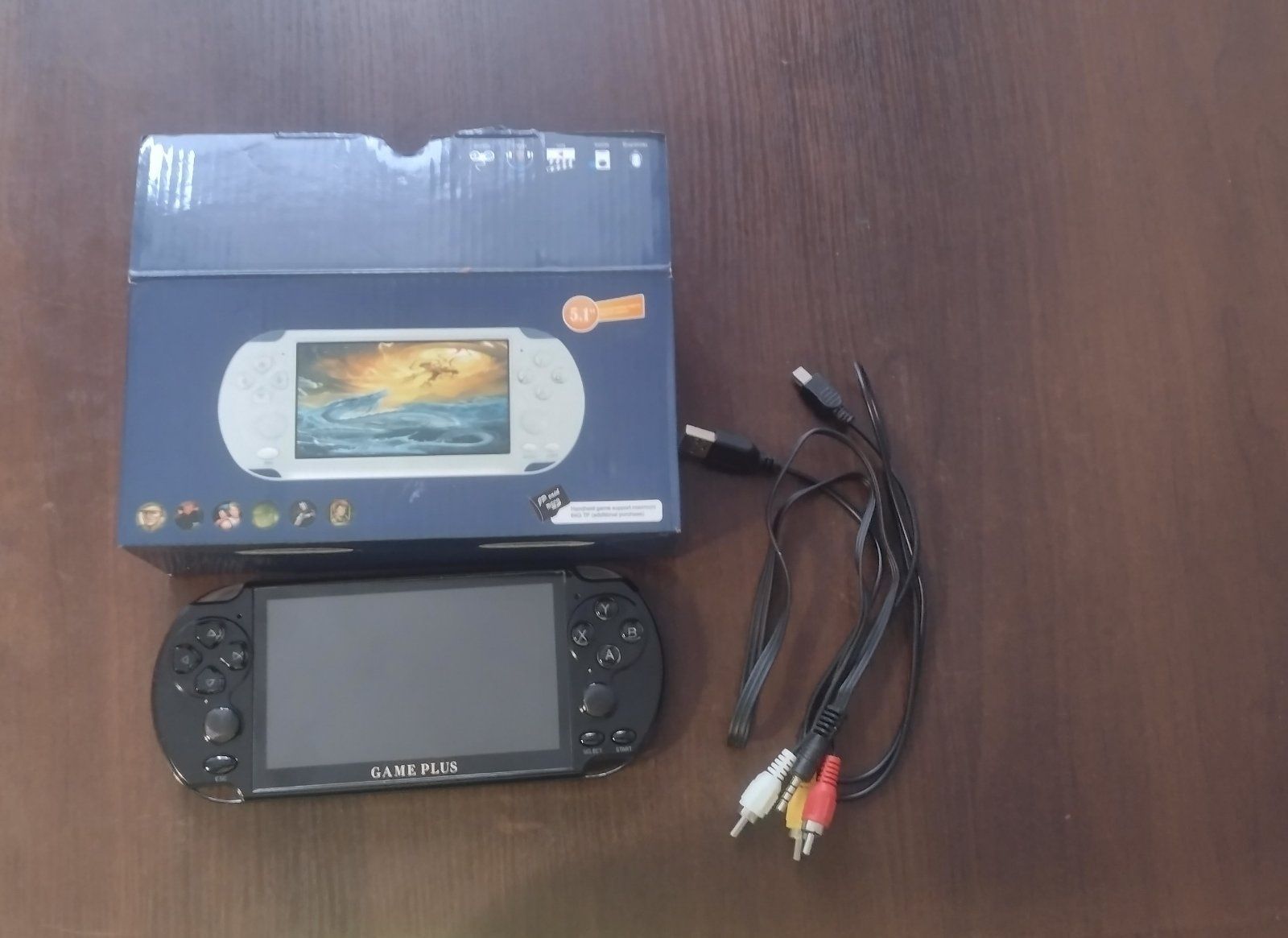 Продам PSP X9 приставка 8000 игр