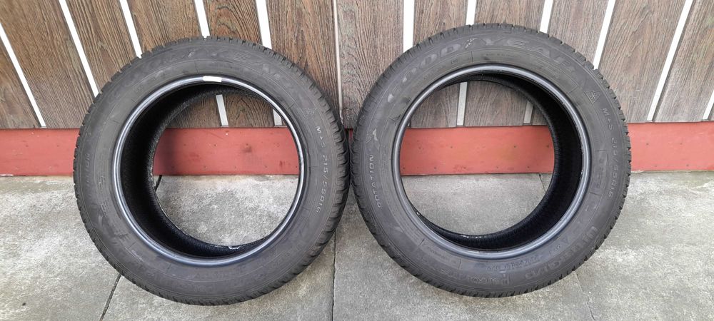 Opony zimowe  Goodyear  215/55 R16   97V