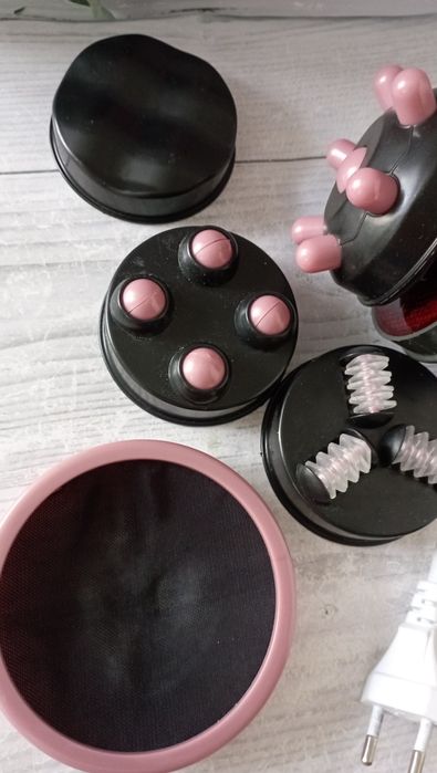 Антицелюлітний масажер для тіла б/у