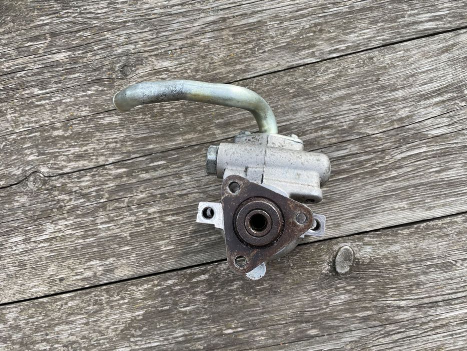 Насос гидроусилителя руля Ланос