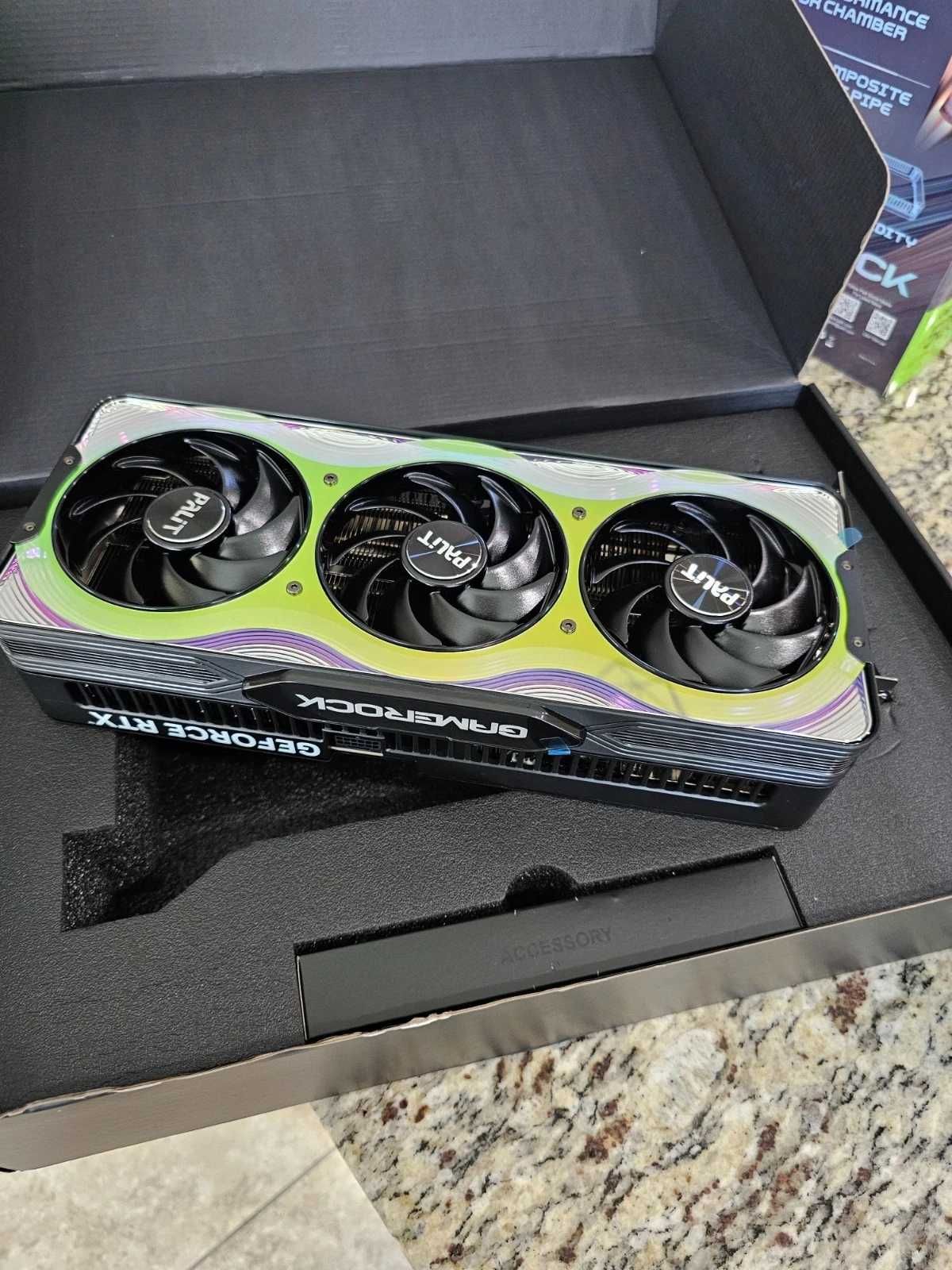 NVIDIA GeForce RTX 5090 32GB GDDR7 - Відеокарта