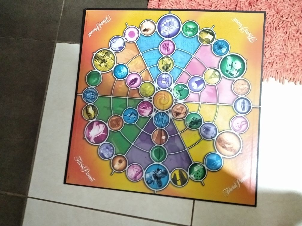 Jogo Trivial Porsuit Júnior