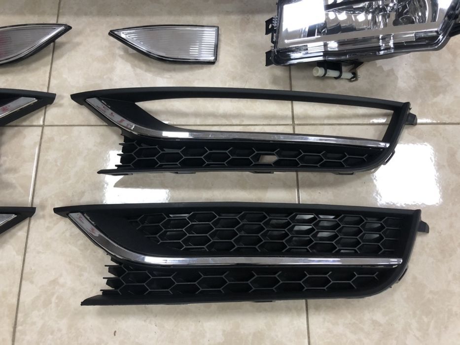 Решітка туманка ПТФ хром молдинг отражатель VW Passat B7 USA