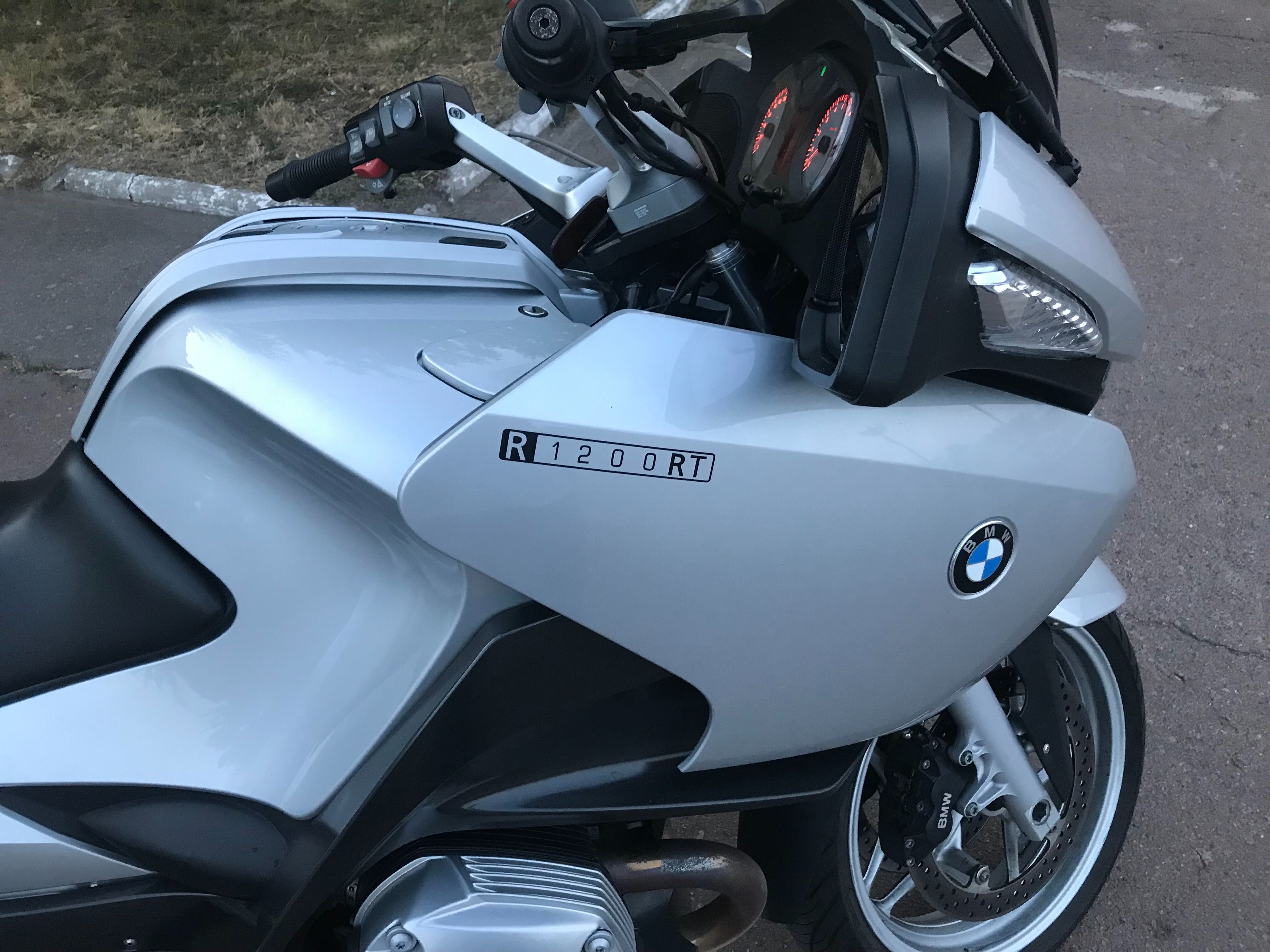 Мотоцикл Бмв р1200рт