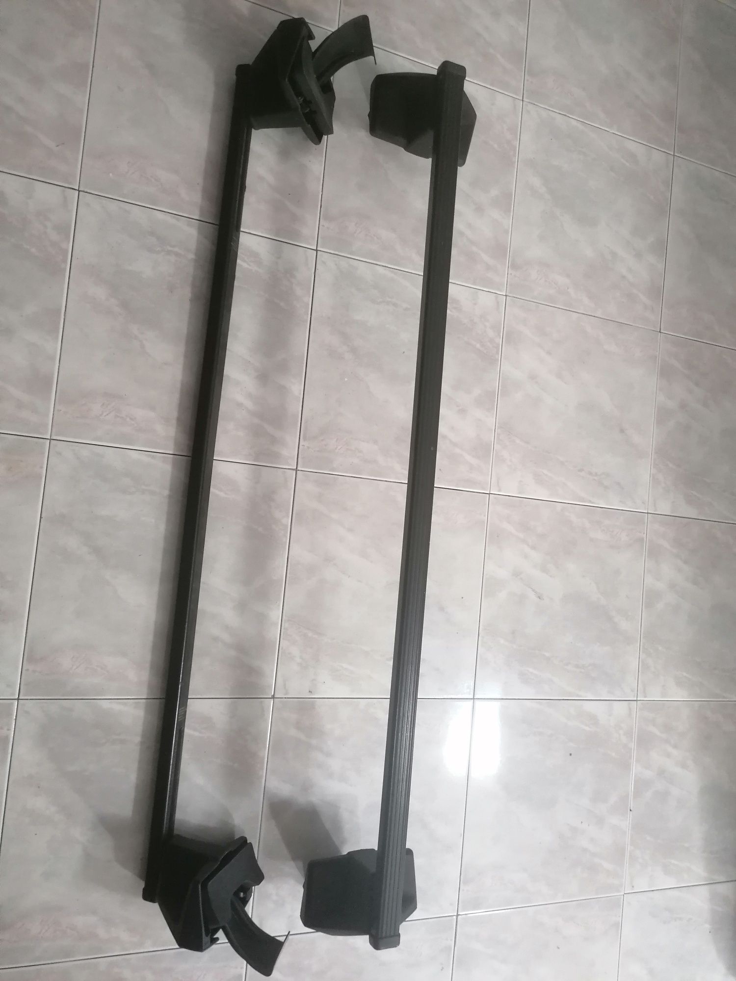 Barras de tejadilho Thule