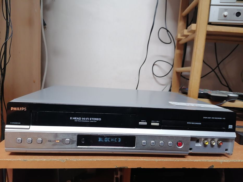 Magnetowid /Nagrywarka VHS Philips DVDR3430V hi-fi stereo