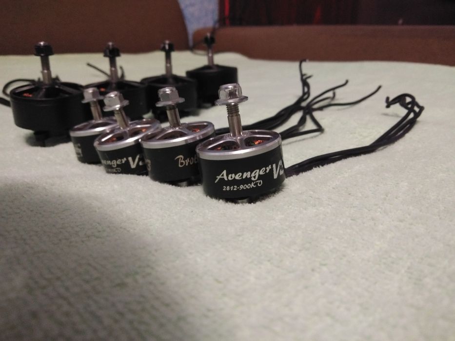 Продам двигуни , мотори фпв fpv