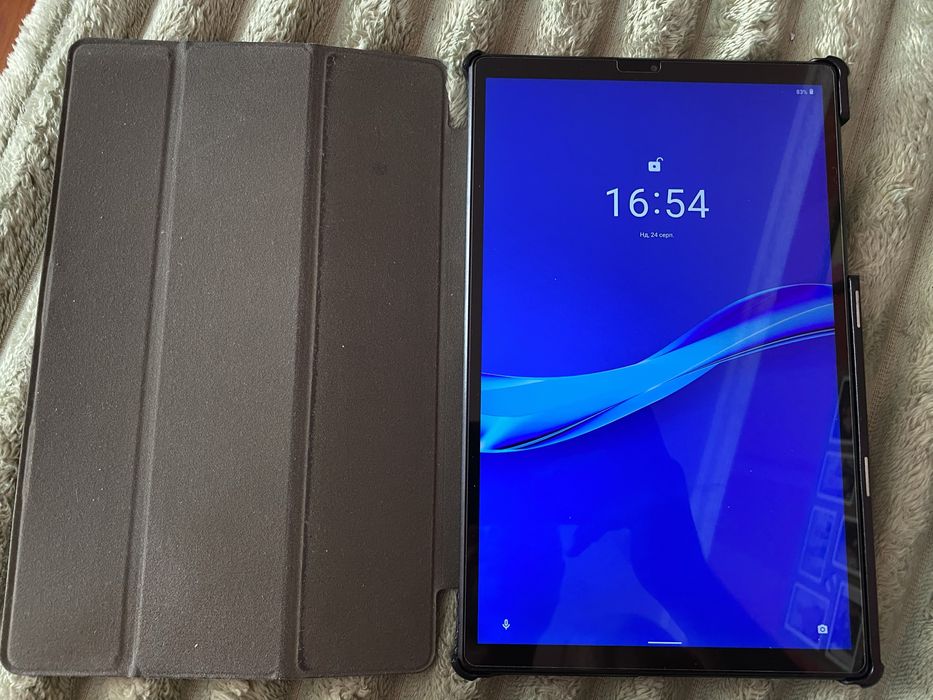 Продається планшет Lenovo Tab M10 FHD Plus 4/64Gb