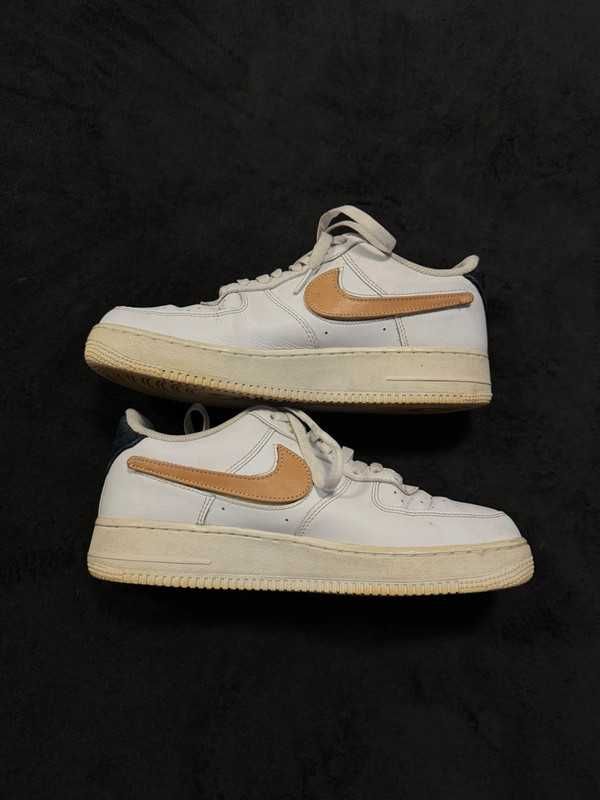 Nike Air Force 1 Low Removable Swoosh - Size 42.5