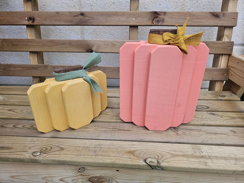 Dekoracje jesienne drewniane