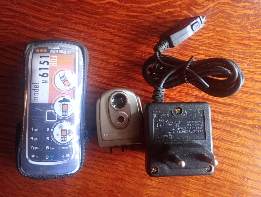Baterie, kable USB, etui do telefonów klawiszowych Nokia Alcatel Sony