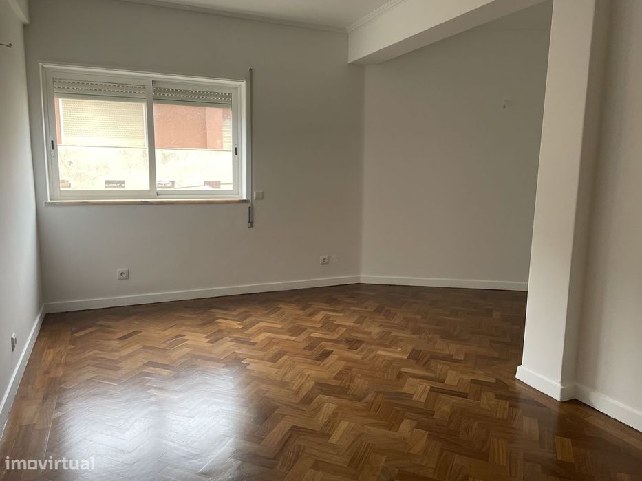 Cascais Pampilheira Apartamento T4 requalificado