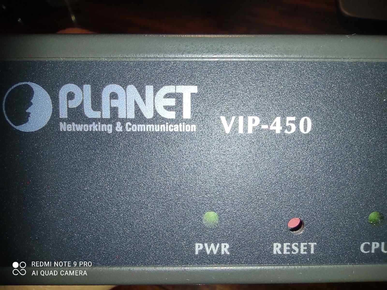 VoIP шлюз Planet VIP-450 для Інтернет-телефонії